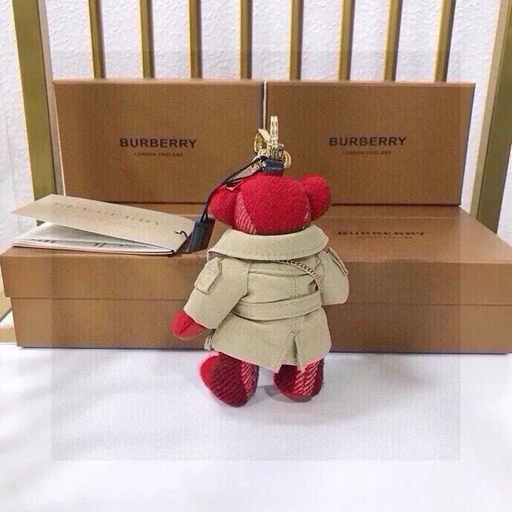 スーパーコピー プラダ キーホルダー