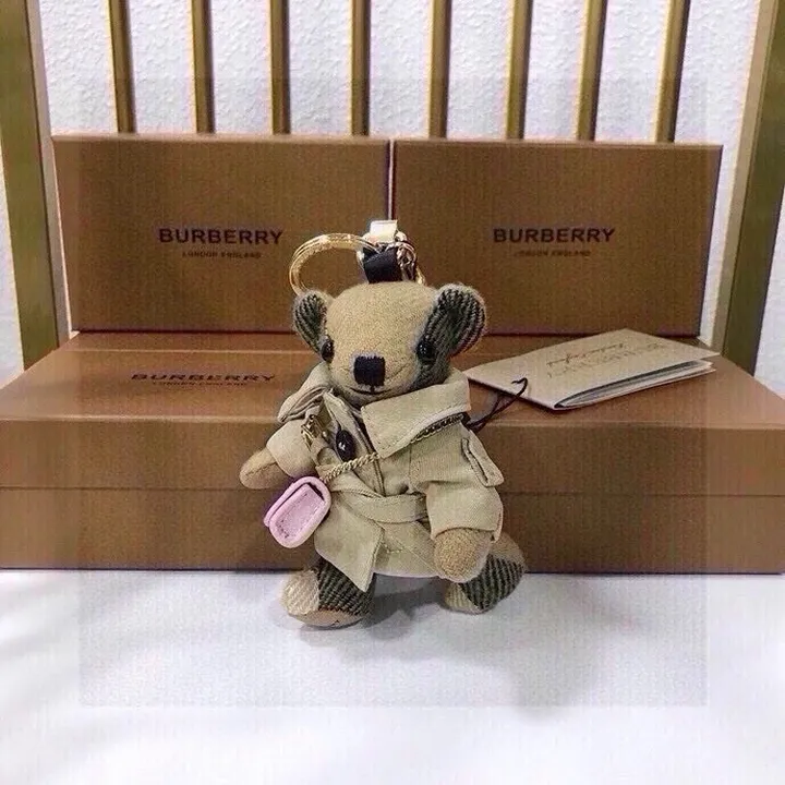 スーパーコピー プラダ キーホルダー