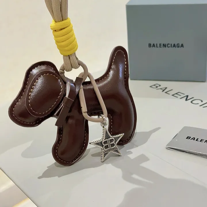 スーパーコピー バレンシアガ キーホルダー