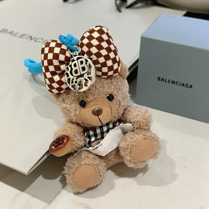 スーパーコピー バレンシアガ キーホルダー