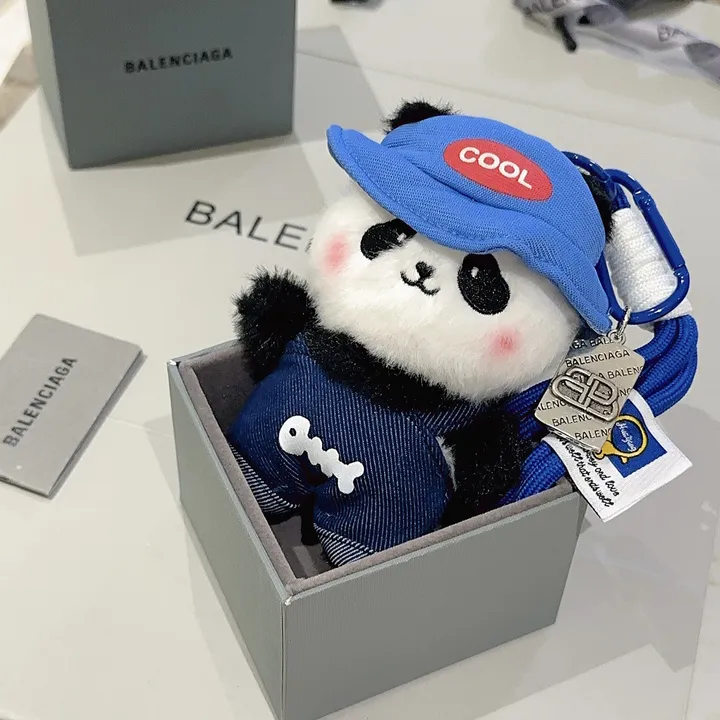 スーパーコピー バレンシアガ キーホルダー