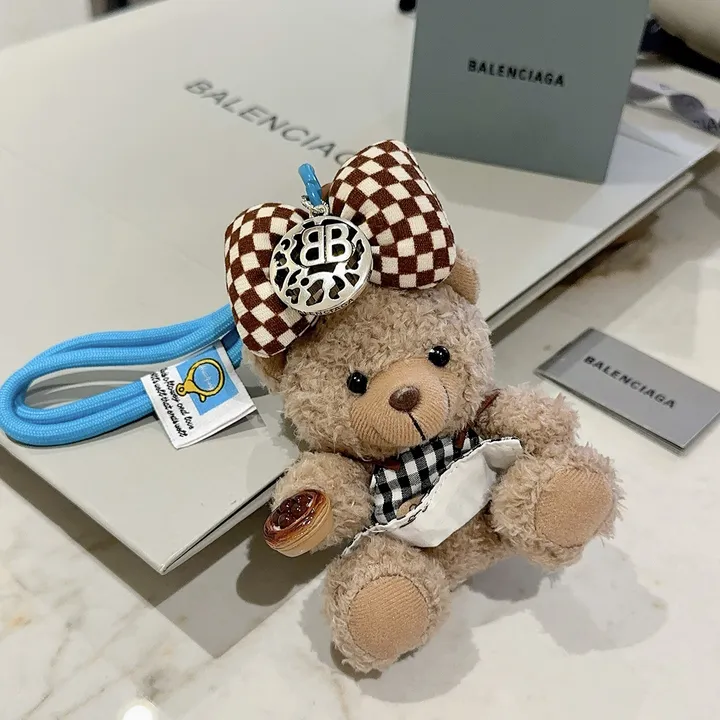 スーパーコピー バレンシアガ キーホルダー