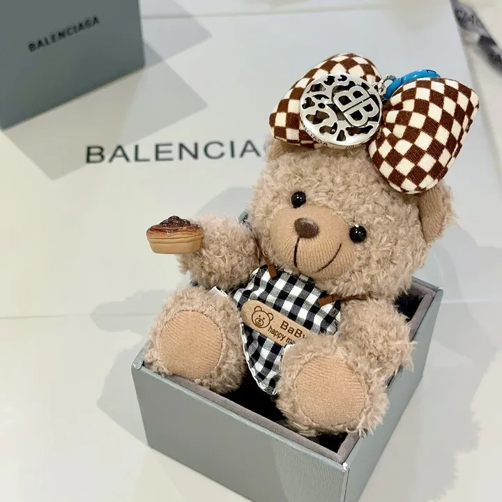 スーパーコピー バレンシアガ キーホルダー