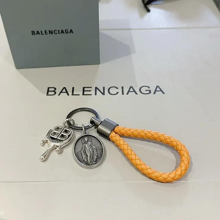 スーパーコピー バレンシアガ キーホルダー