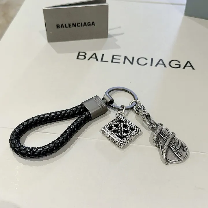 スーパーコピー バレンシアガ キーホルダー