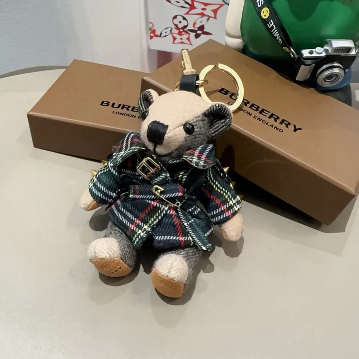 スーパーコピー プラダ キーホルダー