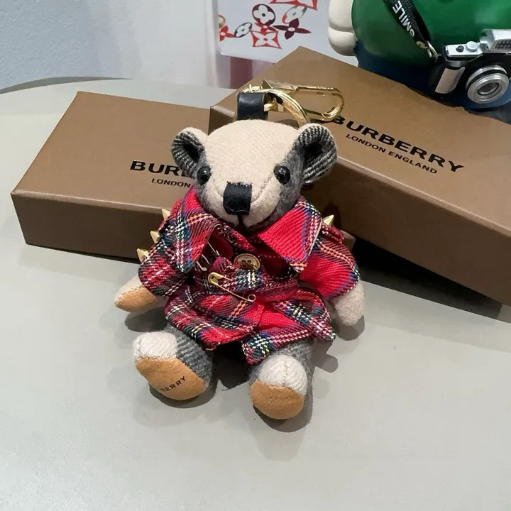 スーパーコピー プラダ キーホルダー