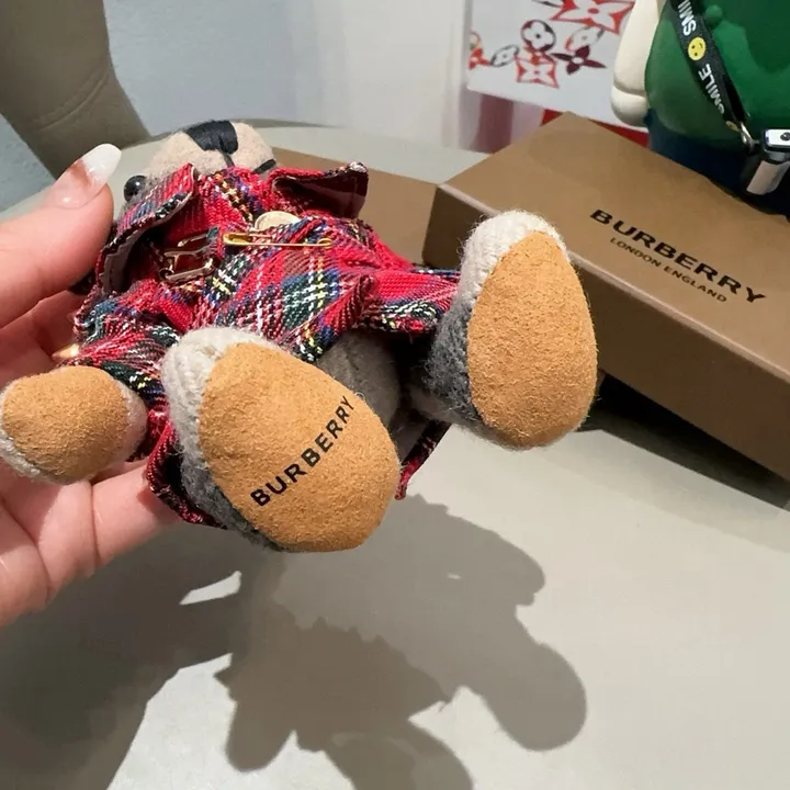 スーパーコピー プラダ キーホルダー