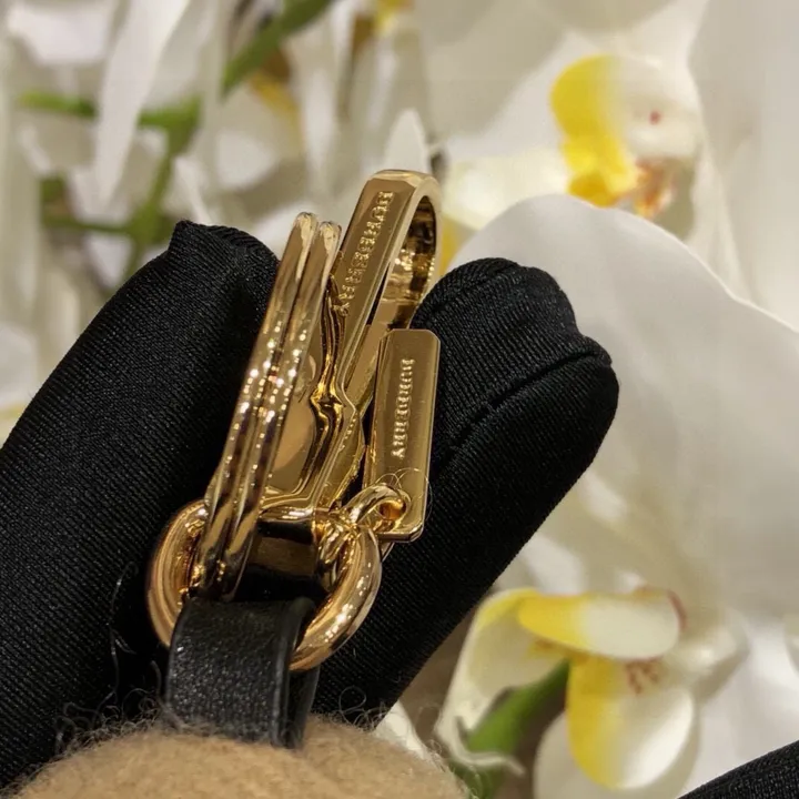 スーパーコピー プラダ キーホルダー