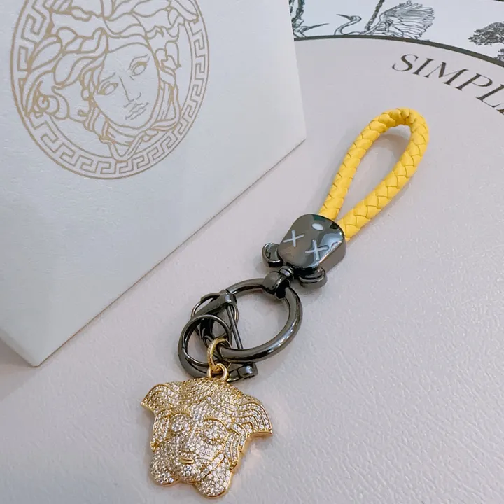 スーパーコピー プラダ キーホルダー