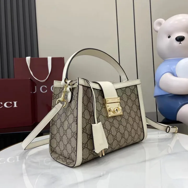 スーパーコピー グッチ キーホルダー