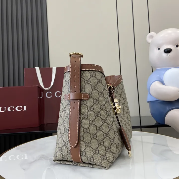 スーパーコピー グッチ キーホルダー