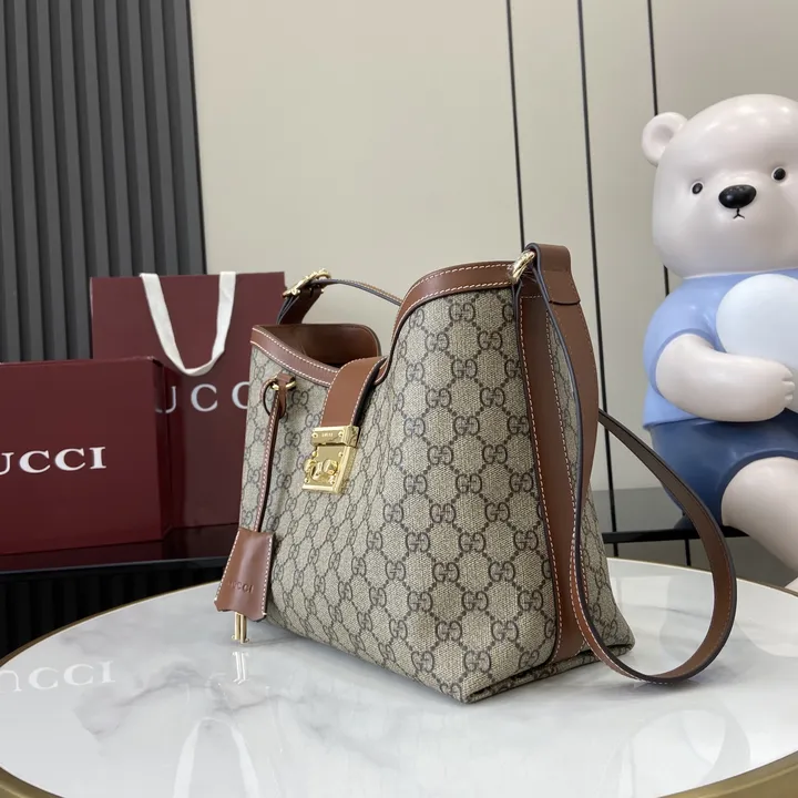 スーパーコピー グッチ キーホルダー