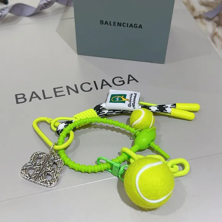 スーパーコピー バレンシアガ キーホルダー