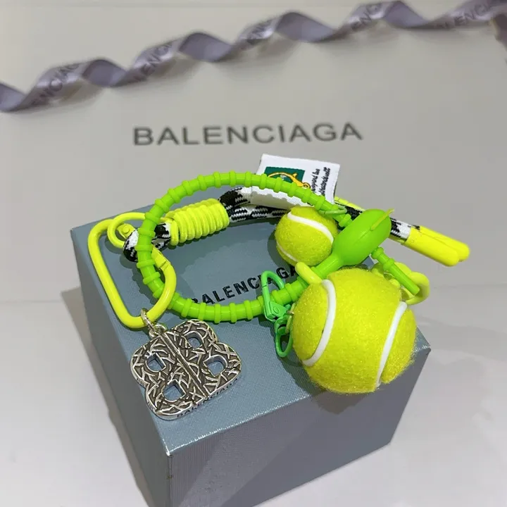 スーパーコピー バレンシアガ キーホルダー