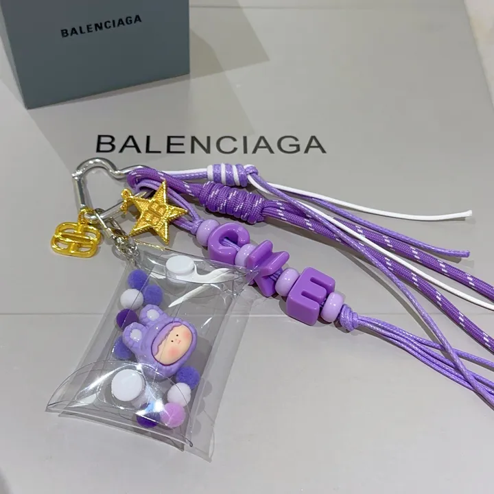 スーパーコピー バレンシアガ キーホルダー