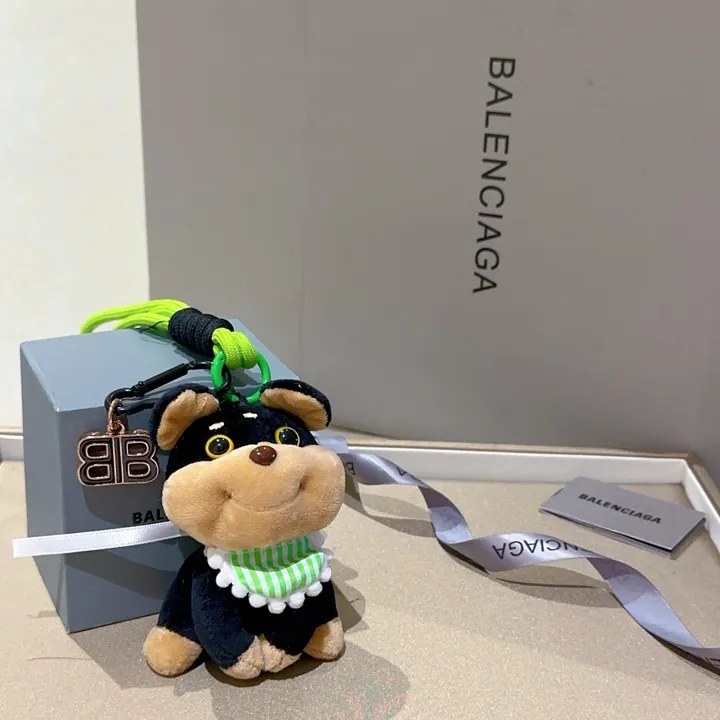 スーパーコピー バレンシアガ キーホルダー