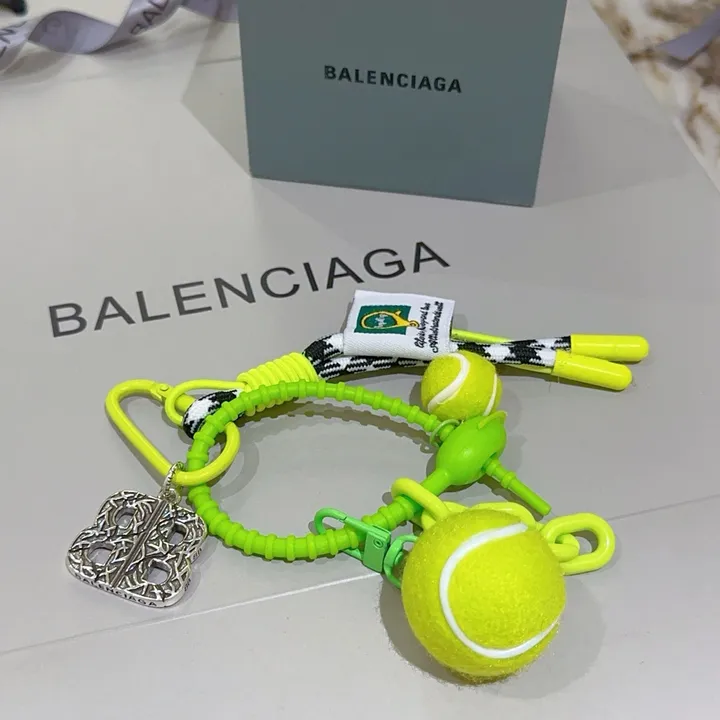 スーパーコピー バレンシアガ キーホルダー