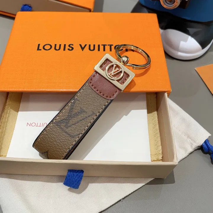 スーパーコピー ルイヴィトン キーホルダー