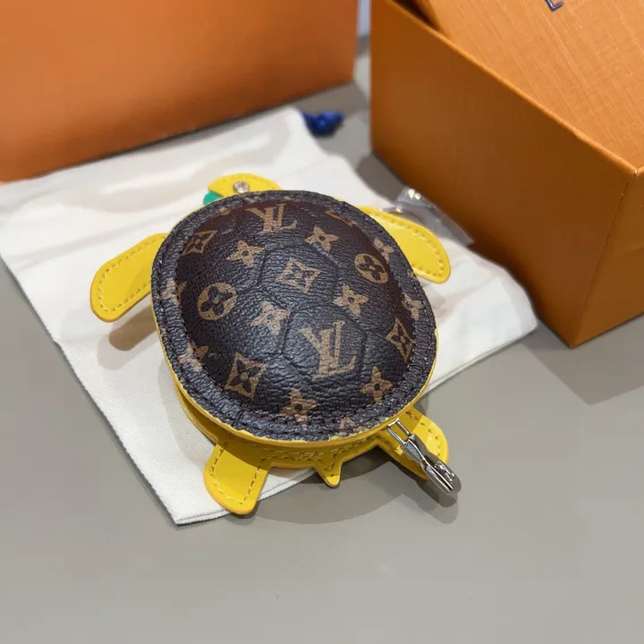 スーパーコピー ルイヴィトン キーホルダー