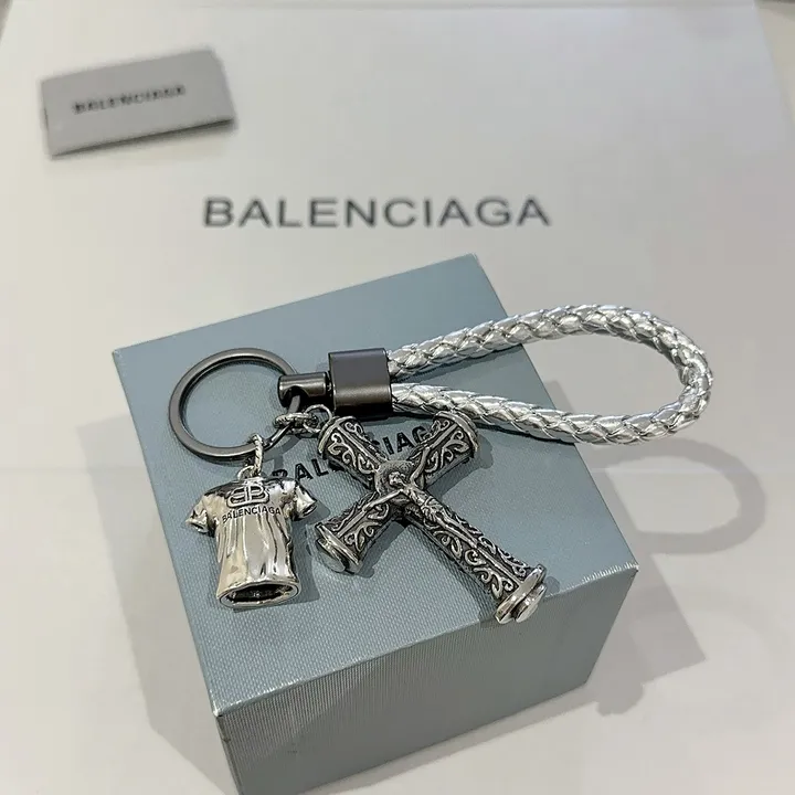 スーパーコピー バレンシアガ キーホルダー