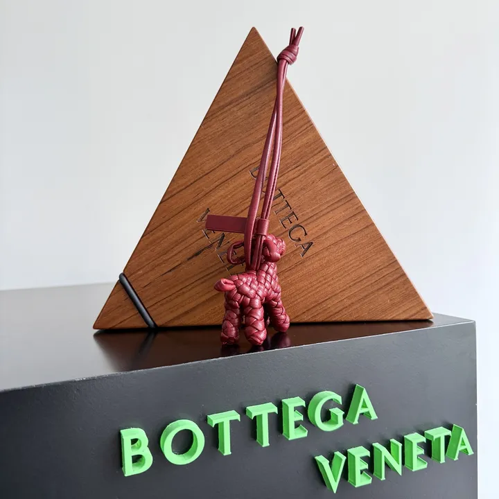 スーパーコピー ボッテガ ヴェネタ キーホルダー