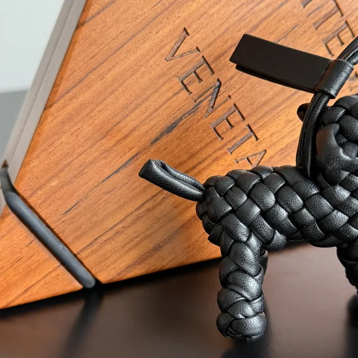 スーパーコピー ボッテガ ヴェネタ キーホルダー