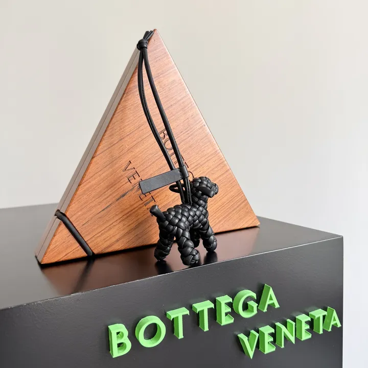 スーパーコピー ボッテガ ヴェネタ キーホルダー