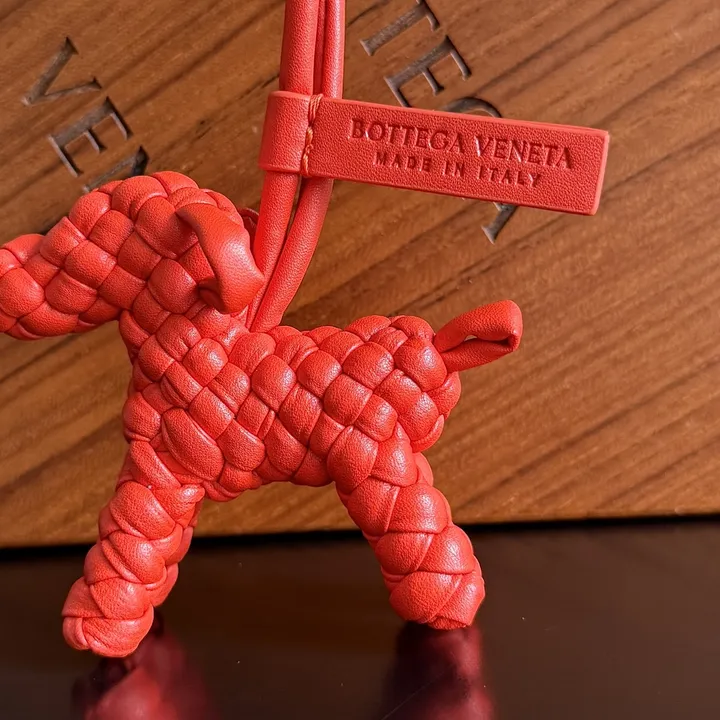 スーパーコピー ボッテガ ヴェネタ キーホルダー