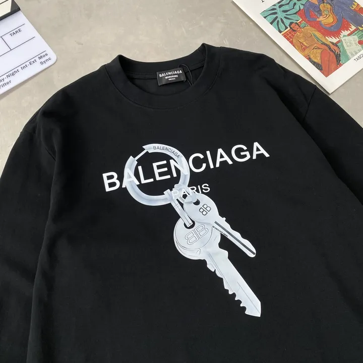 スーパーコピー バレンシアガ キーホルダー