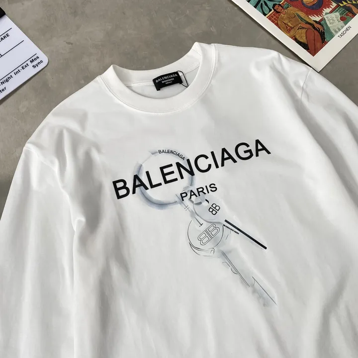 スーパーコピー バレンシアガ キーホルダー