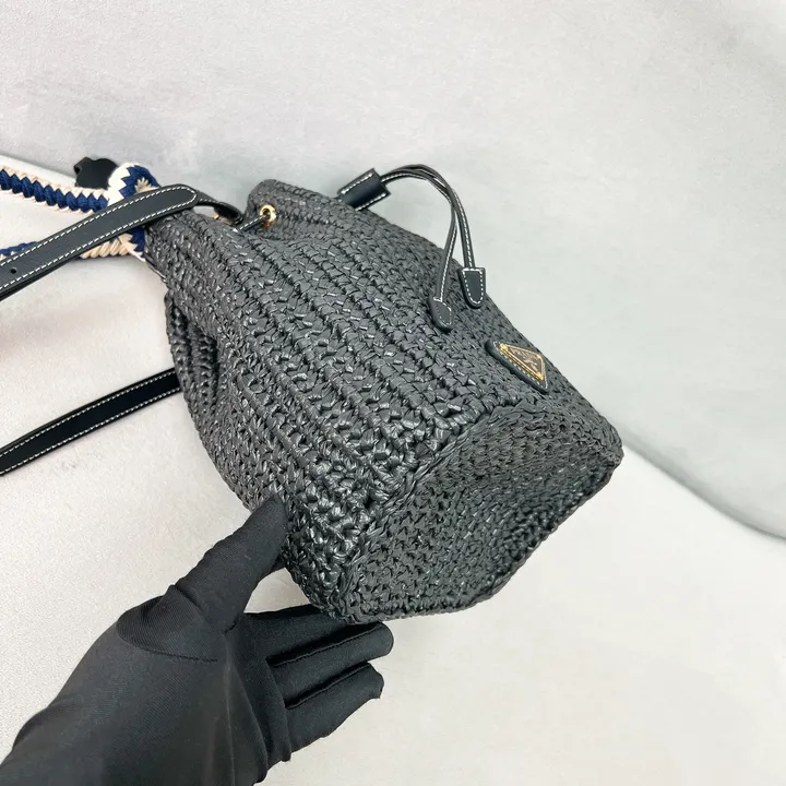 スーパーコピー バレンシアガ キーホルダー