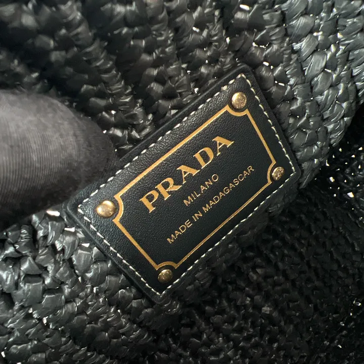 スーパーコピー バレンシアガ キーホルダー