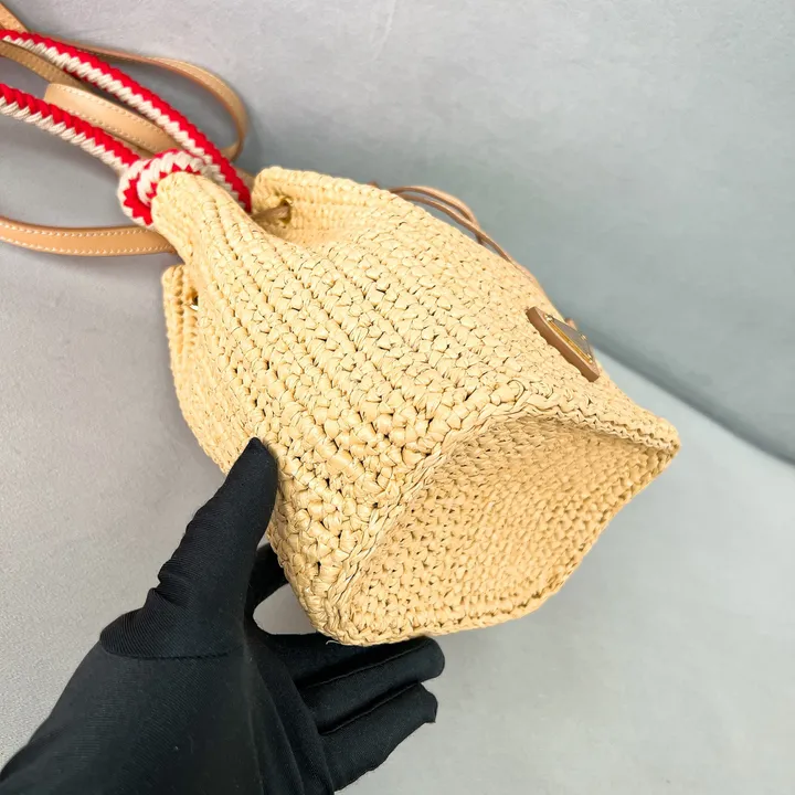 スーパーコピー バレンシアガ キーホルダー