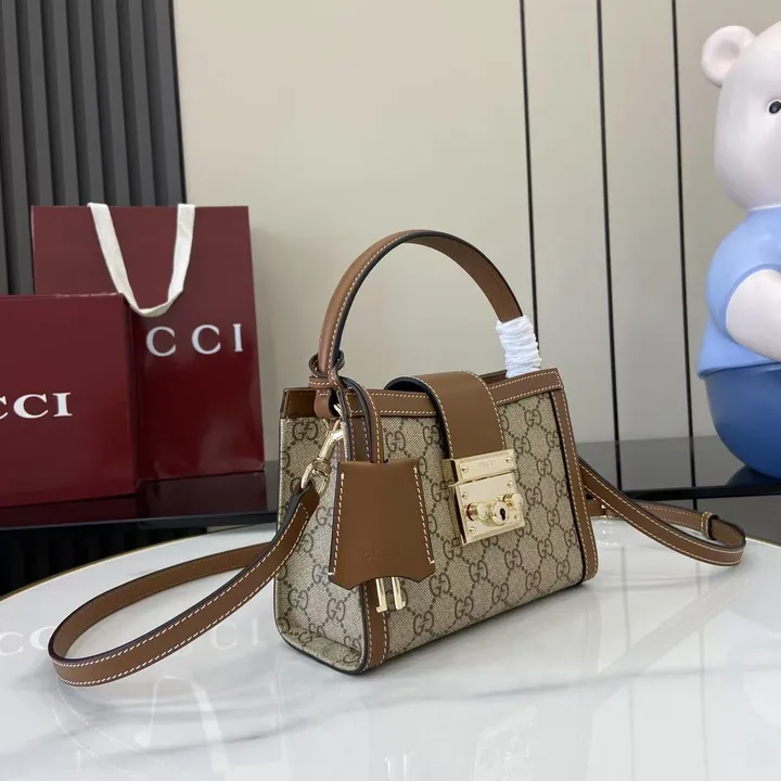 スーパーコピー グッチ キーホルダー