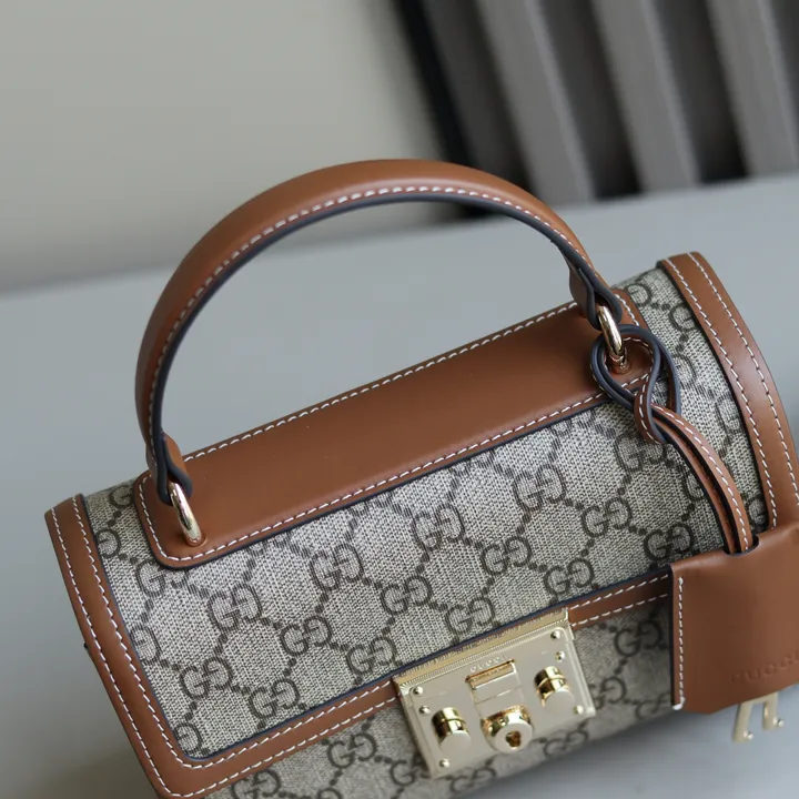 スーパーコピー グッチ キーホルダー