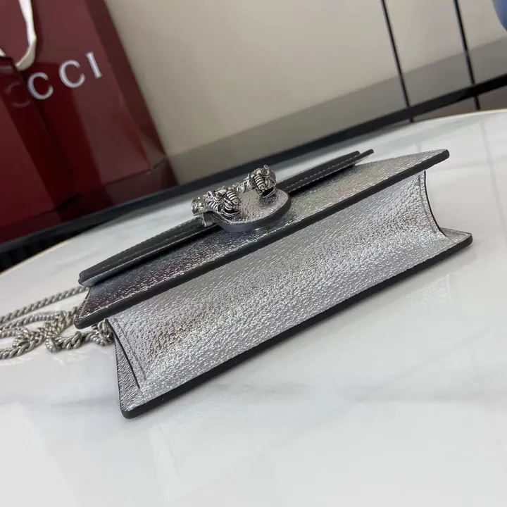 スーパーコピー ルイヴィトン キーホルダー