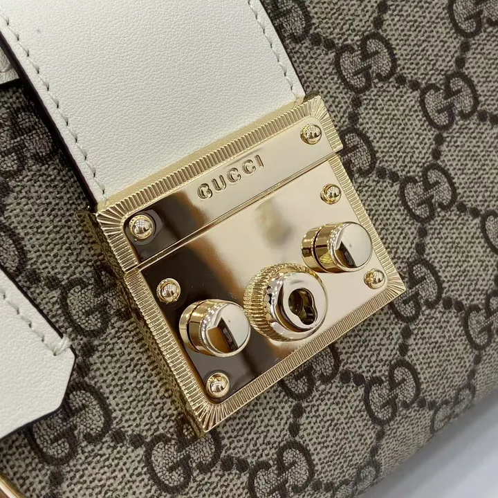 スーパーコピー グッチ キーホルダー