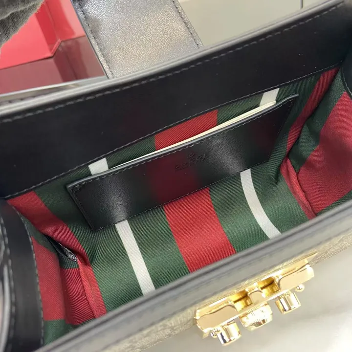 スーパーコピー グッチ キーホルダー