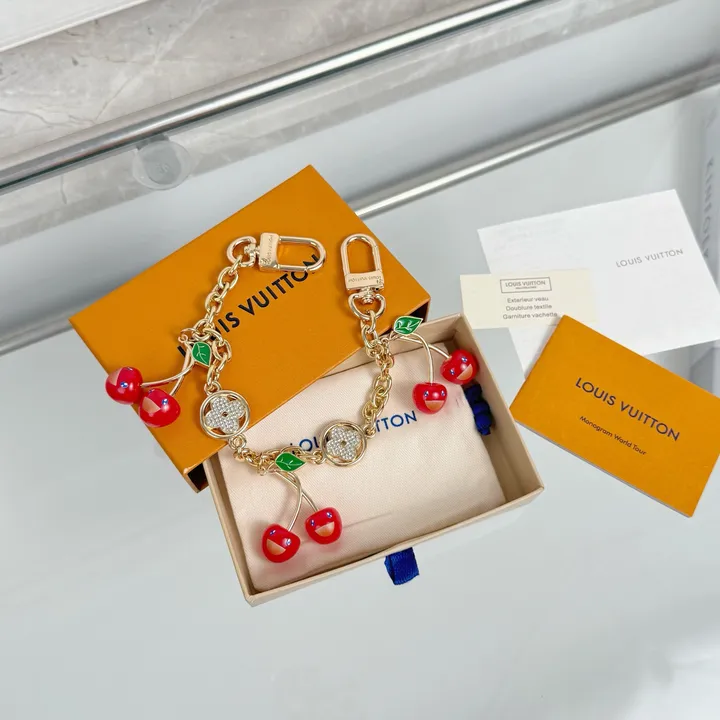 スーパーコピー ルイヴィトン キーホルダー