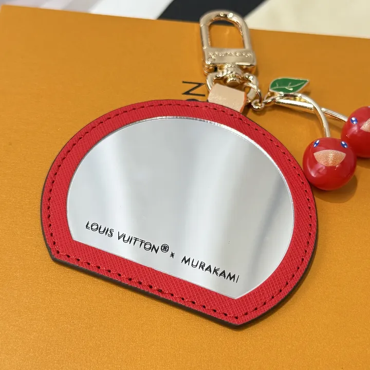 スーパーコピー ルイヴィトン キーホルダー