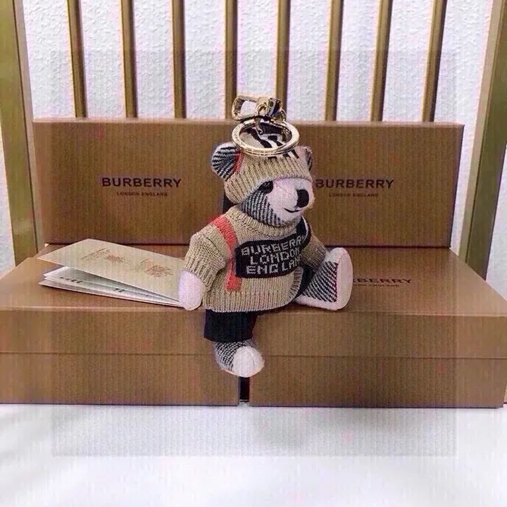 スーパーコピー プラダ キーホルダー