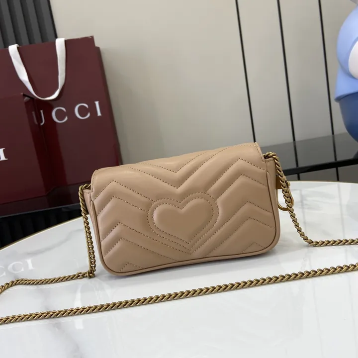 スーパーコピー グッチ キーホルダー