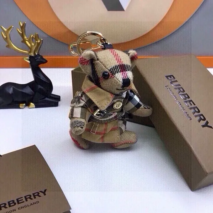 スーパーコピー プラダ キーホルダー