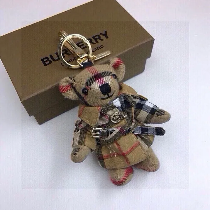 スーパーコピー プラダ キーホルダー