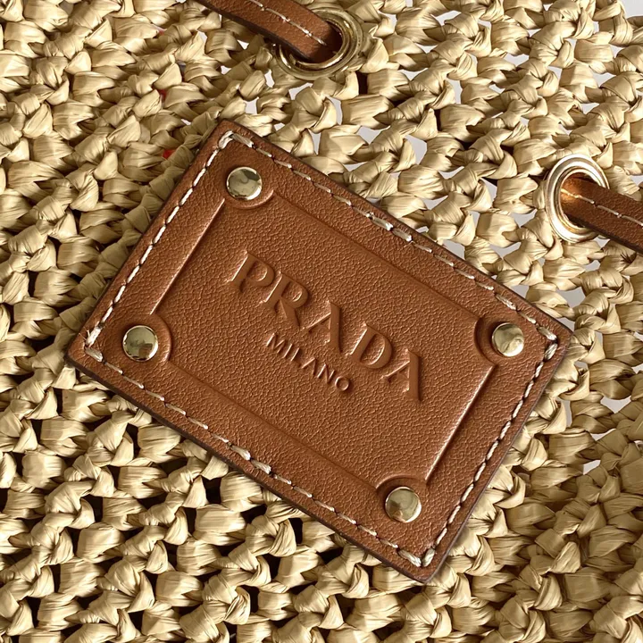 スーパーコピー プラダ キーホルダー