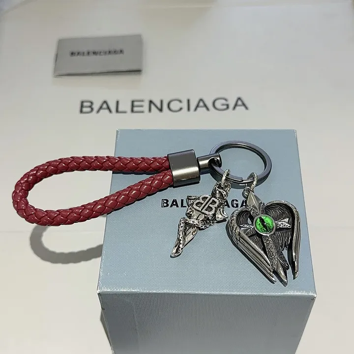 スーパーコピー バレンシアガ キーホルダー