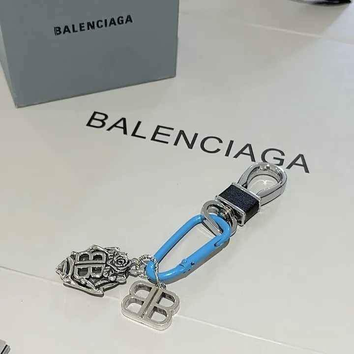 スーパーコピー バレンシアガ キーホルダー