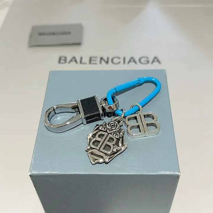 スーパーコピー バレンシアガ キーホルダー