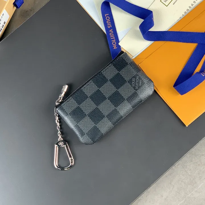 スーパーコピー ルイヴィトン キーホルダー